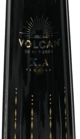 VOLCAN EXTRA ANEJO LUMINOUS